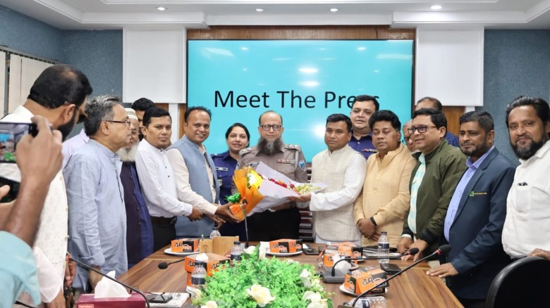 চাঁদপুরে নবাগত পুলিশ সুপারের সাথে সাংবাদিকদের মতবিনিময় সভা অ
